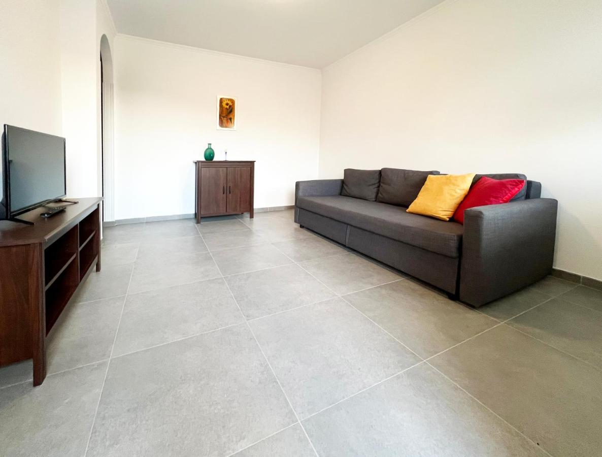 Country Holidays Residence Санта-Марія-ді-Кастеллабате Екстер'єр фото