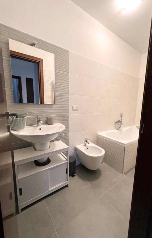 Country Holidays Residence Санта-Марія-ді-Кастеллабате Екстер'єр фото